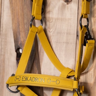 Cabezada cuadra ESKADRON color mostaza logo muserola TALLA FULL - Imagen 2
