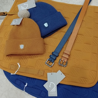 Gorro LAURIA GARRELLI Arezzo color azul añil - Imagen 2