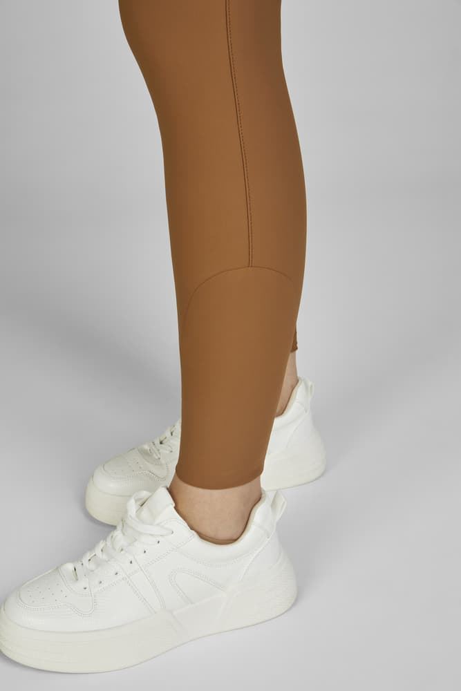 Pantalón mujer ESKADRON Heritage culera grip color camel - Imagen 4